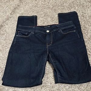 White House Black Market Slim Jeans - 4P